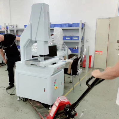 O sistema de medição inteiramente auto da visão do CNC para plásticos da eletrônica molda