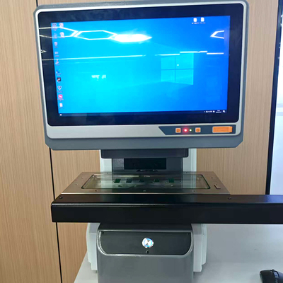 Câmera de Medição e Emenda de Flash Rápido, A operação é simples, compacta e conveniente. Pode determinar automaticamente se o produto está OK ou NG.